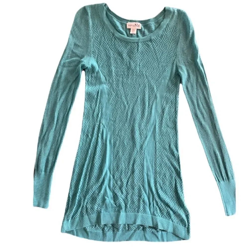 Shrinking Violet Long Sleeve Top